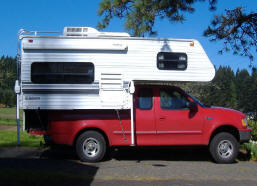 https://www.leeroysramblings.com/Miscl%20images/97%20Ford-Elkhorn%20camper.JPG